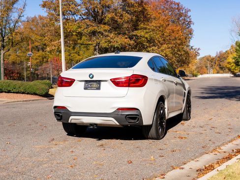 Used 2017 BMW X6 sDrive35i image 8