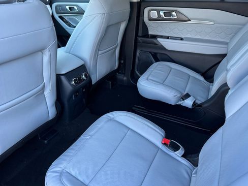 New 2026 Ford Explorer Platinum w/ LUX Leather Package AWD/4WD image 20