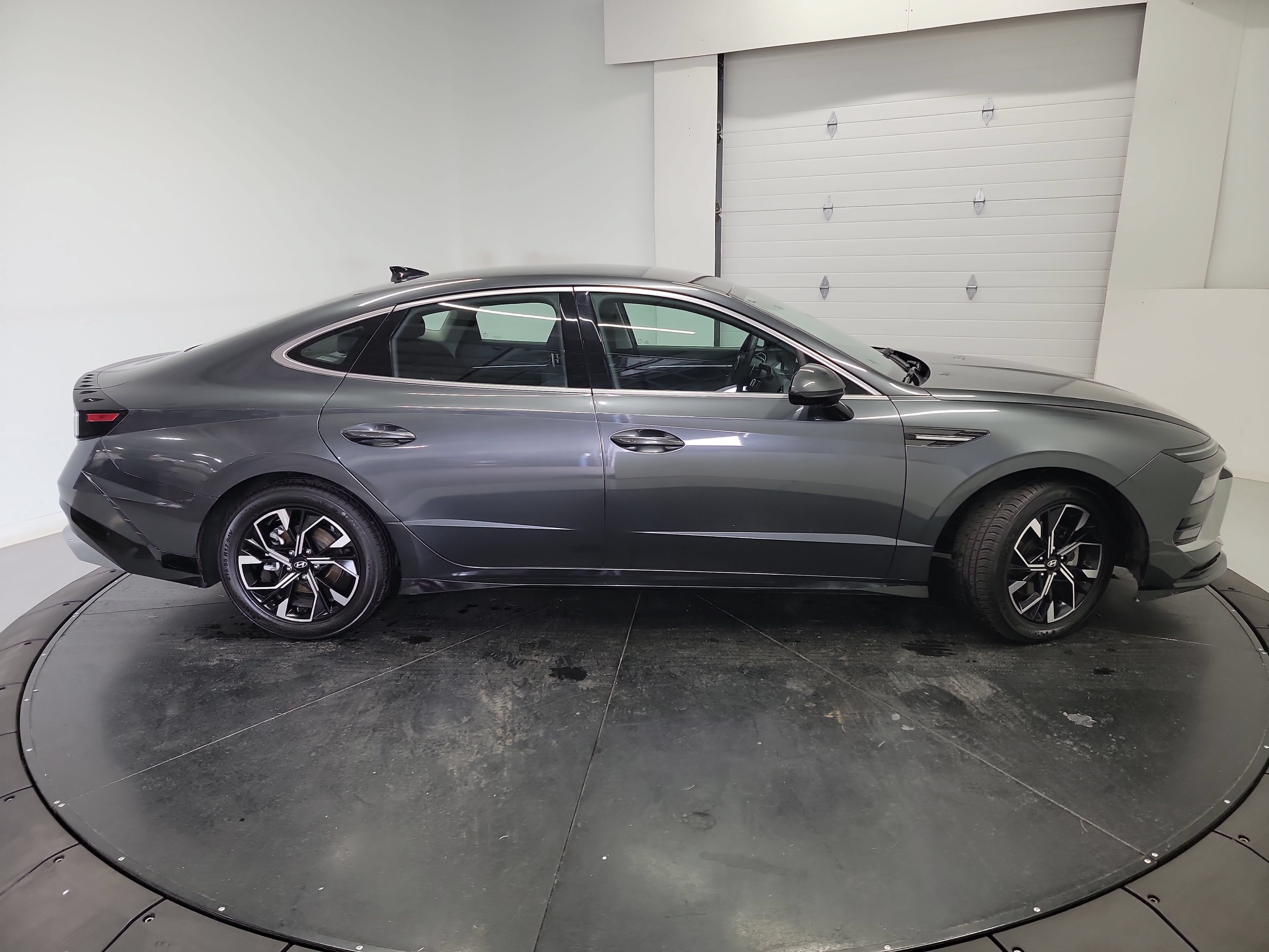 Used 2024 Hyundai Sonata SEL FWD image 19