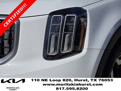 Used 2024 Kia Telluride EX w/ EX Captain's Chair Package image 15