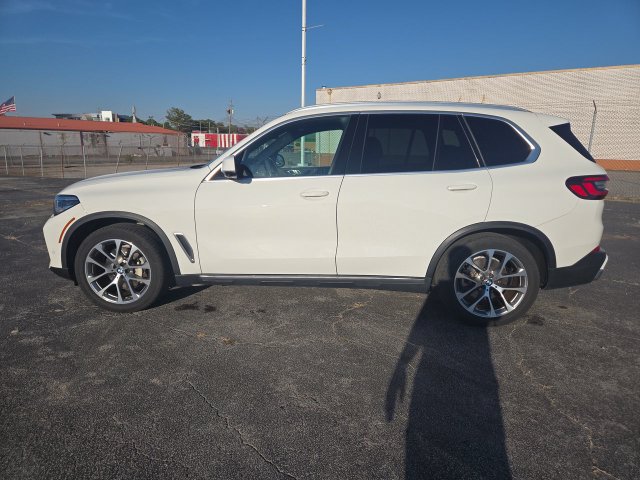 Used 2021 BMW X5 sDrive40i w/ Convenience Package RWD image 5