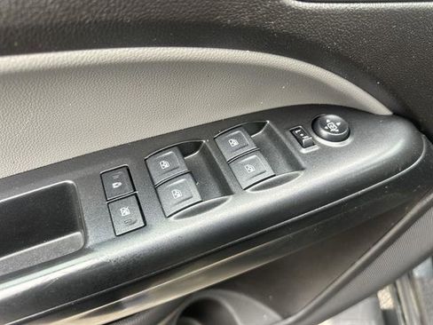 Used 2018 Chevrolet Colorado W/T w/ Custom Special Edition AWD/4WD image 15