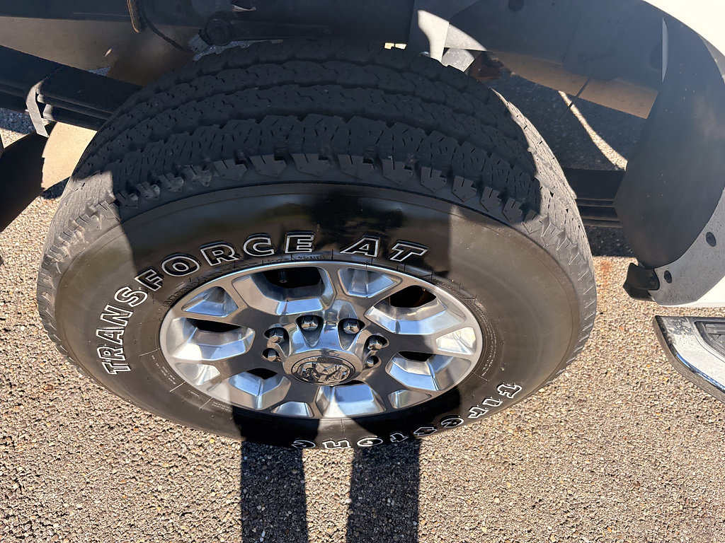Used 2022 RAM 3500 Laramie AWD/4WD image 11