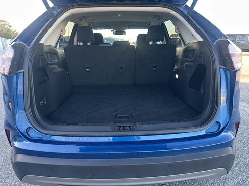 Used 2024 Ford Edge SEL w/ Cold Weather Package image 8
