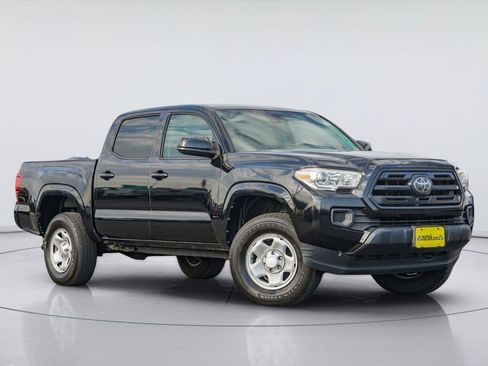 Used 2018 Toyota Tacoma SR w/ SR Convenience Package RWD image 1