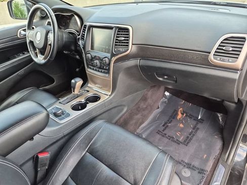 Used 2016 Jeep Grand Cherokee Limited AWD/4WD image 20