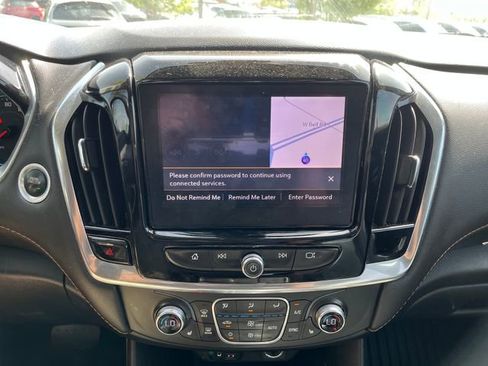 Used 2020 Chevrolet Traverse RS w/ LPO, Floor Liner Package FWD image 8
