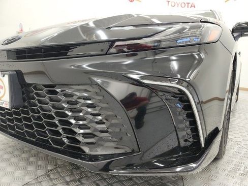 Used 2025 Toyota Camry XSE w/ Premium Package image 13