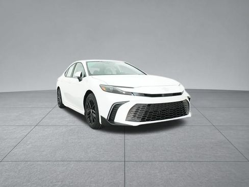 Used 2025 Toyota Camry SE w/ Multimedia Upgrade Package FWD image 34