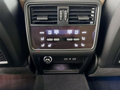 New 2026 Porsche Cayenne Coupe image 21