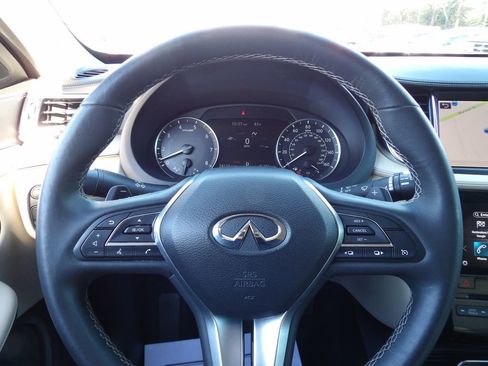 Used 2020 INFINITI QX50 Luxe w/ Navigation Package image 15