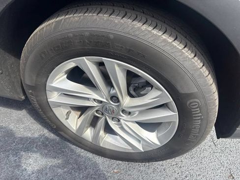 Used 2024 Buick Envista Preferred FWD image 4