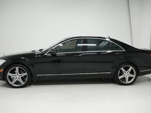Used 2011 Mercedes-Benz S 550 image 7