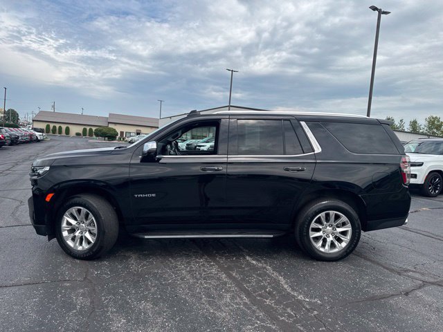 Used 2021 Chevrolet Tahoe Premier w/ Premium Package AWD/4WD image 3