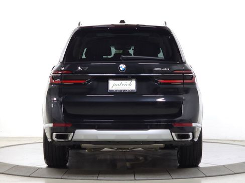 Used 2026 BMW X7 xDrive40i AWD/4WD image 7