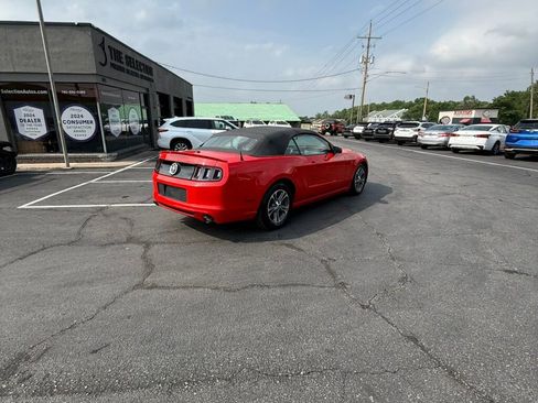 Used 2014 Ford Mustang Premium RWD image 15