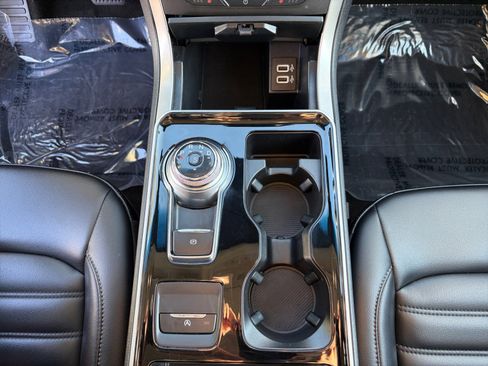 Used 2020 Ford Edge SEL AWD/4WD image 22