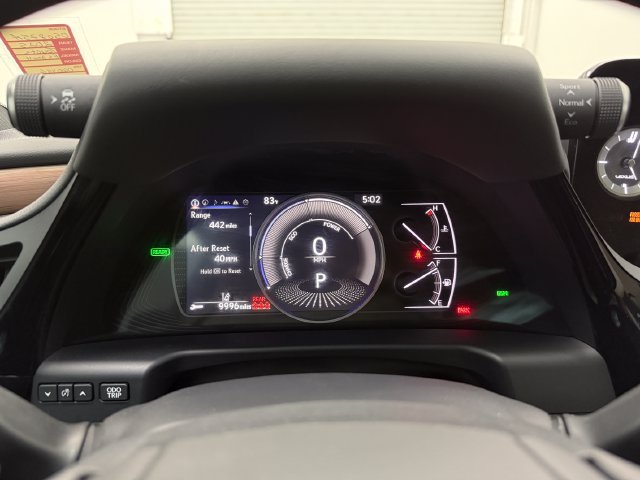Used 2025 Lexus ES 300h w/ Technology Package FWD image 16