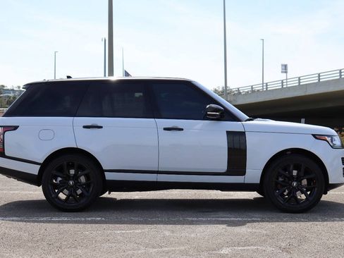 Used 2016 Land Rover Range Rover HSE AWD/4WD image 12