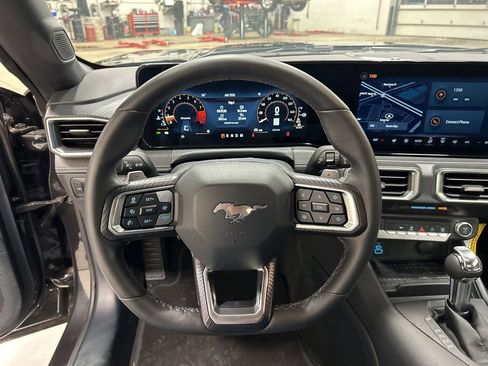 Used 2024 Ford Mustang GT Premium image 13