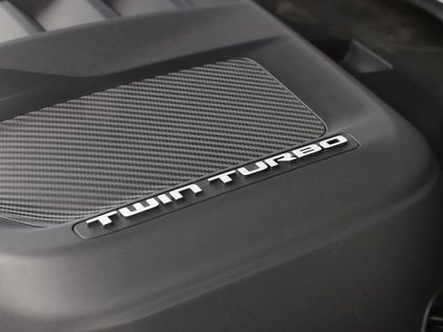 Used 2025 RAM 1500 Limited AWD/4WD image 13