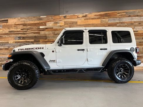 Used 2026 Jeep Wrangler Unlimited Rubicon AWD/4WD image 23