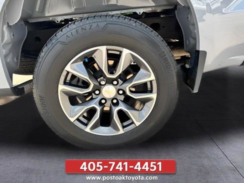 Used 2024 Chevrolet Silverado 1500 LT AWD/4WD image 35