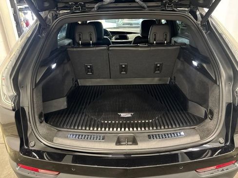 Used 2020 Cadillac XT4 Sport w/ LPO, Midnight Sport Package AWD/4WD image 41