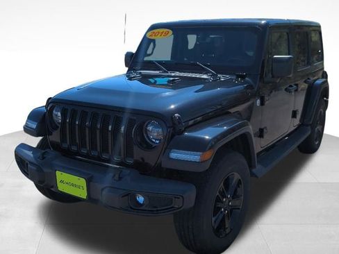 Used 2019 Jeep Wrangler Unlimited Sahara w/ Dual Top Group AWD/4WD image 1