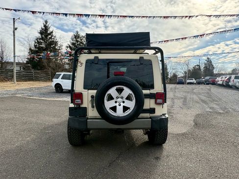 Used 2011 Jeep Wrangler Unlimited Sport image 6