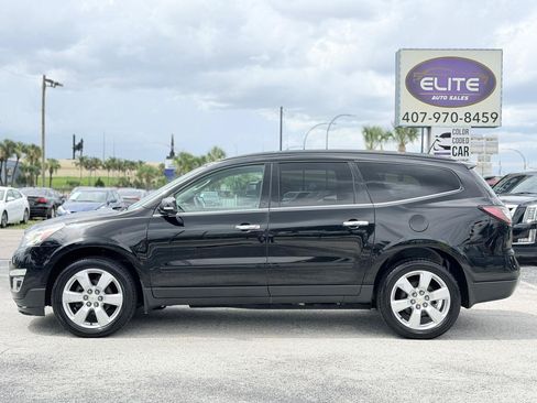 Used 2016 Chevrolet Traverse LT w/ Style and Technology Package AWD/4WD image 2