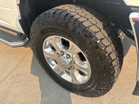 Used 2024 RAM 2500 Big Horn AWD/4WD image 6