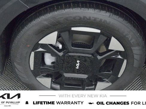 New 2026 Kia Carnival EX image 21