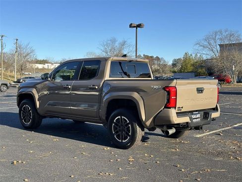 New 2026 Toyota Tacoma TRD Sport w/ TRD Sport Premium Package image 19