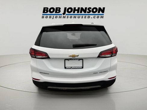 Used 2022 Chevrolet Equinox Premier image 4