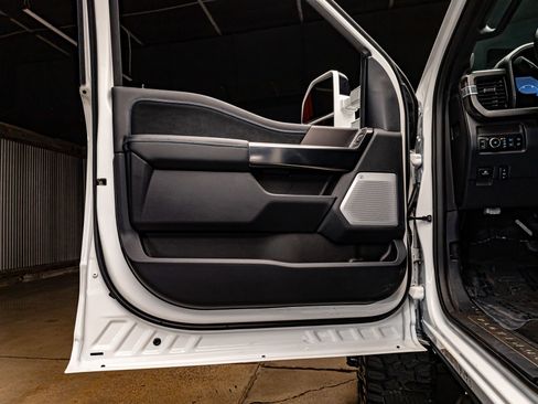 Used 2026 Ford F450 Platinum image 31