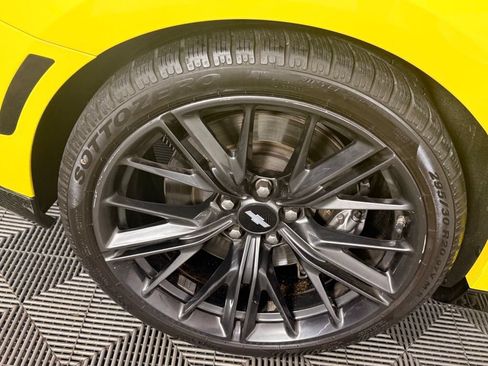Used 2018 Chevrolet Camaro ZL1 RWD image 28