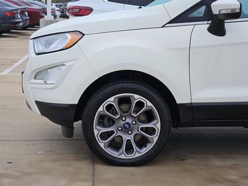 Used 2021 Ford EcoSport Titanium image 6