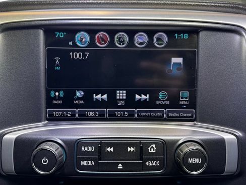 Used 2018 GMC Sierra 1500 SLT AWD/4WD image 30