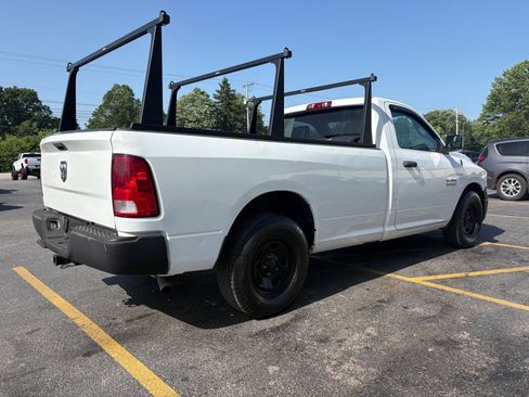 Used 2018 RAM 1500 Express RWD image 6