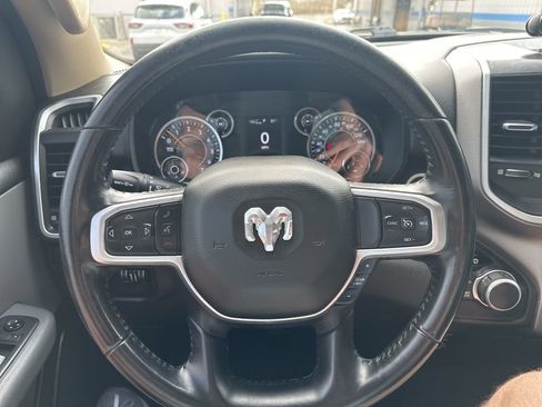 Used 2019 RAM 1500 Big Horn image 18