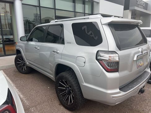 Used 2015 Toyota 4Runner 4WD image 5