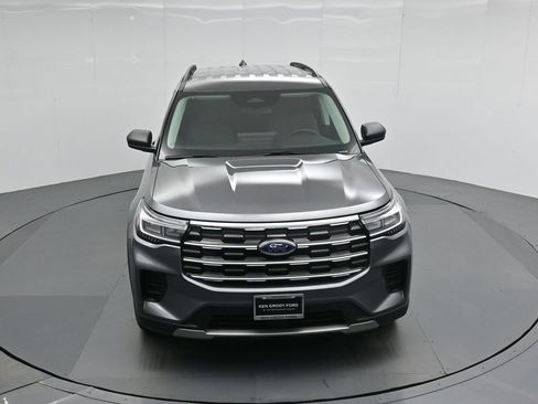 Used 2025 Ford Explorer Active image 36