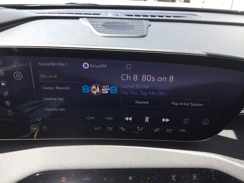 New 2026 Buick Enclave Sport Touring w/ Power Package AWD/4WD image 10