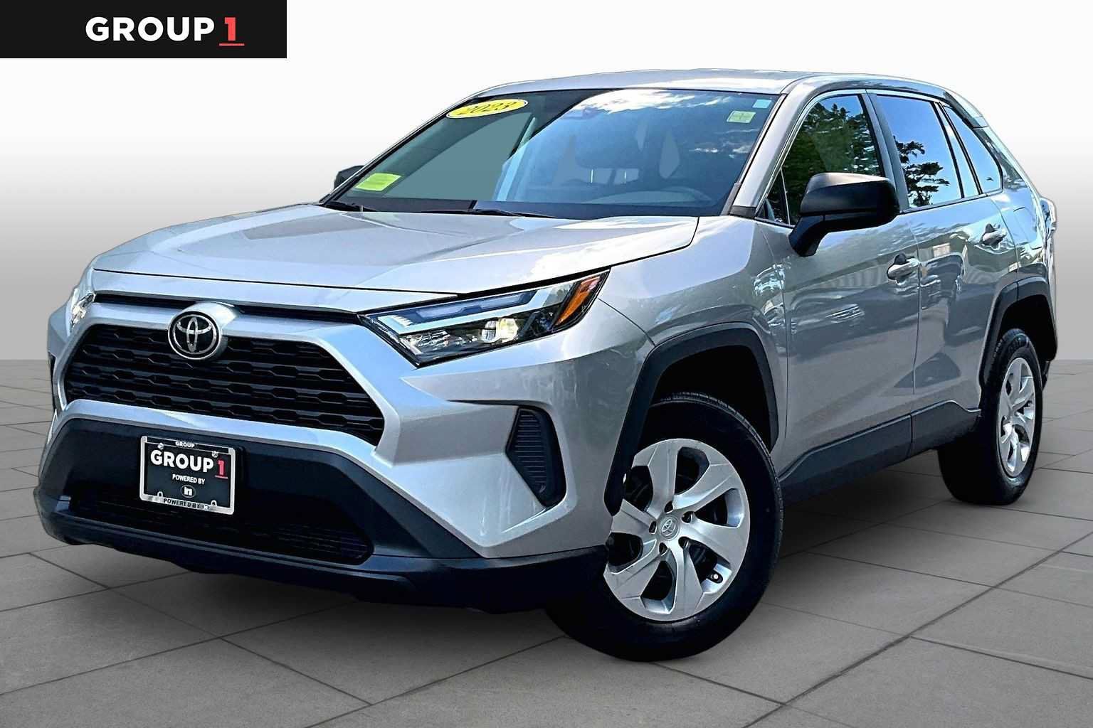 Used 2023 Toyota RAV4 LE AWD/4WD image 1