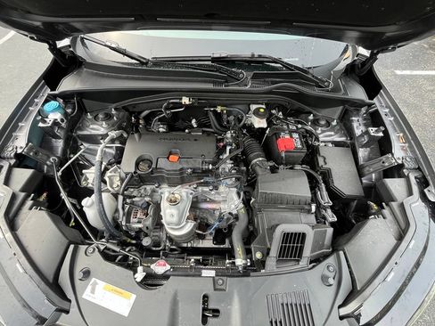 Used 2026 Honda HR-V LX image 30