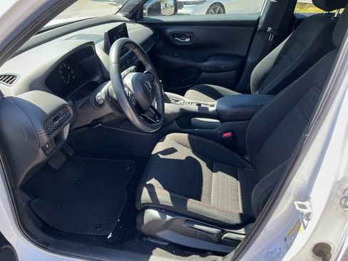 Used 2024 Honda HR-V Sport image 2