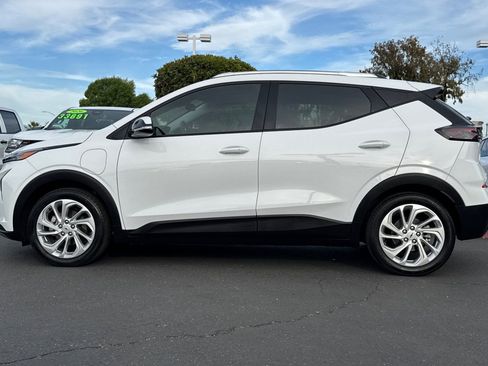 Used 2023 Chevrolet Bolt EUV LT image 8