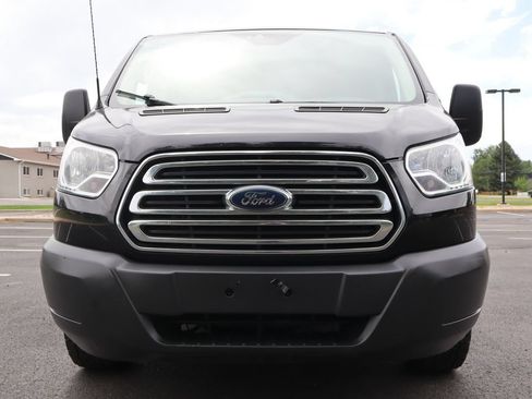 Used 2018 Ford Transit 150 130 Low Roof w/ Exterior Upgrade Package RWD image 13