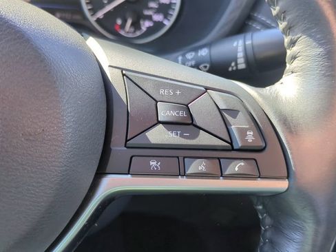 Used 2023 Nissan Sentra SV w/ Trunk Package image 21